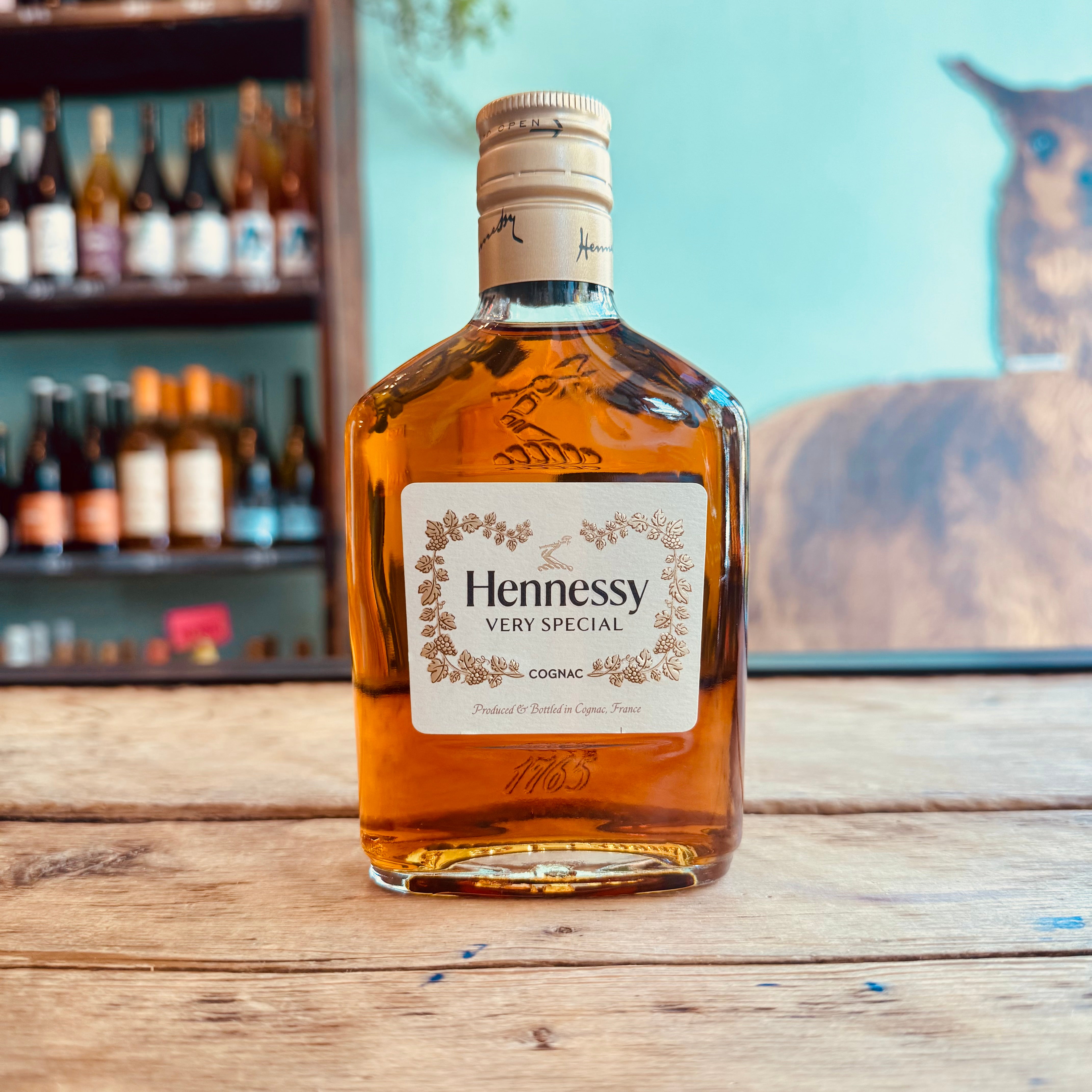 ウイスキー Hennessy Very Special Cognac 200ml Hennessy Very Special Cognac 200ml – Happysliquor