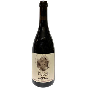 Dusoil Pinot Noir Bottle